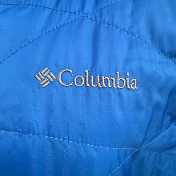 Columbia Quilted Bright Blue Women’s Vest. Size XL. - Picture 2 of 15